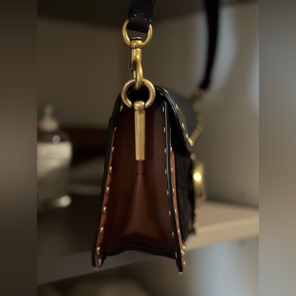 Coach Tabby 26 in Leather Brass/Black Multi - Picture 4 of 7